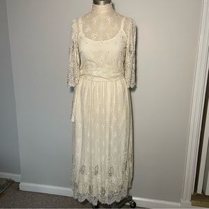 Vintage Rina di Montella beaded cream lace dress size 6
